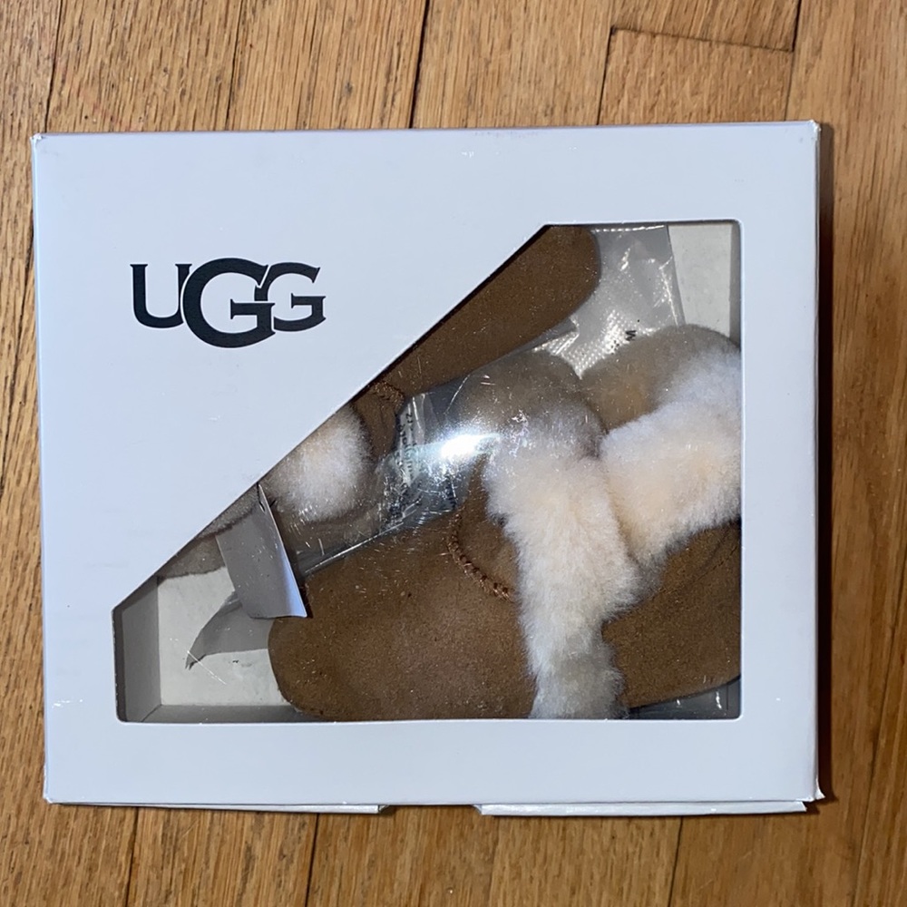 🆕 UGG Infant Lassen In Chestnut (size 4/5) - Picture 6 of 9